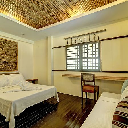 Kota Beach Resort Santa Fe  Extérieur photo